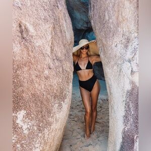 NEW! Kenny Flowers Mykonos Soft Eco Luxe Ribbed Bandeau Bikini Top & Bottom SZ S